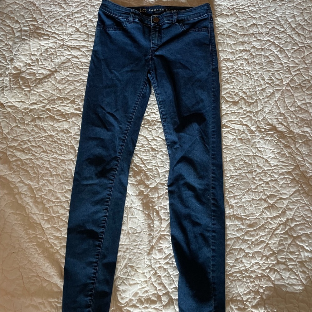 Lauren Conrad Size 6 dark wash skinny jeans